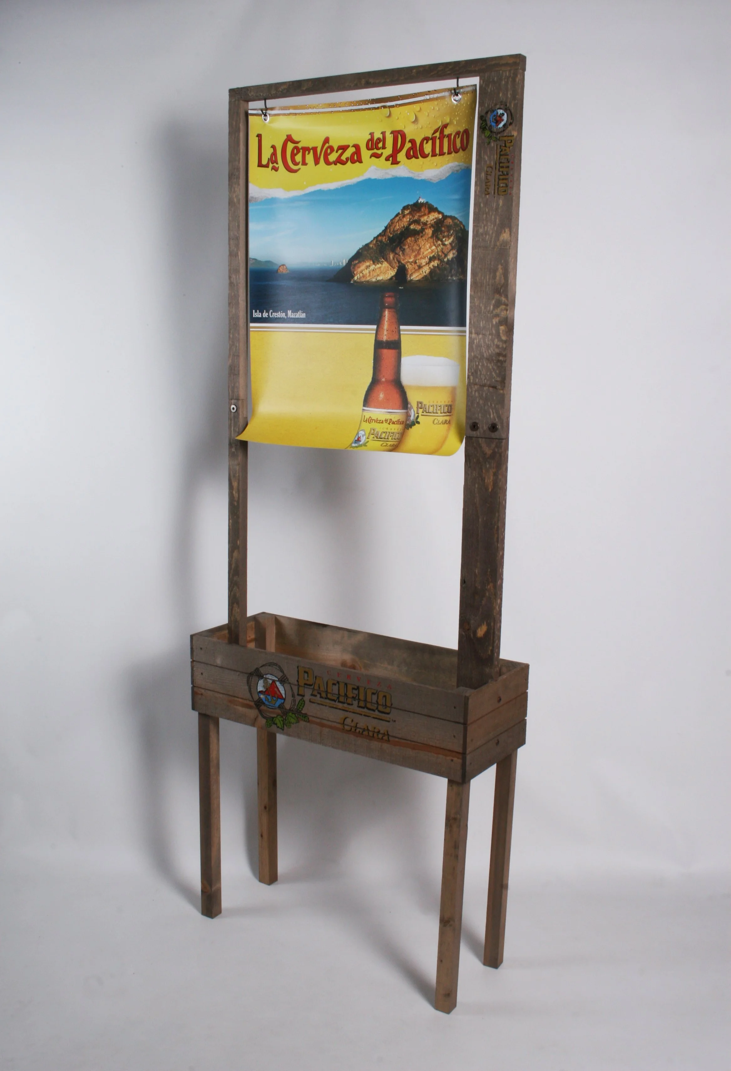pacifico crate display.jpg