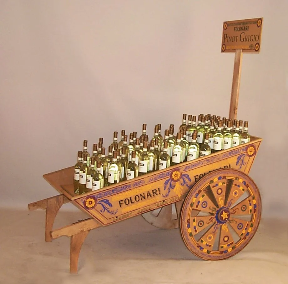 Folonari_Display.jpg
