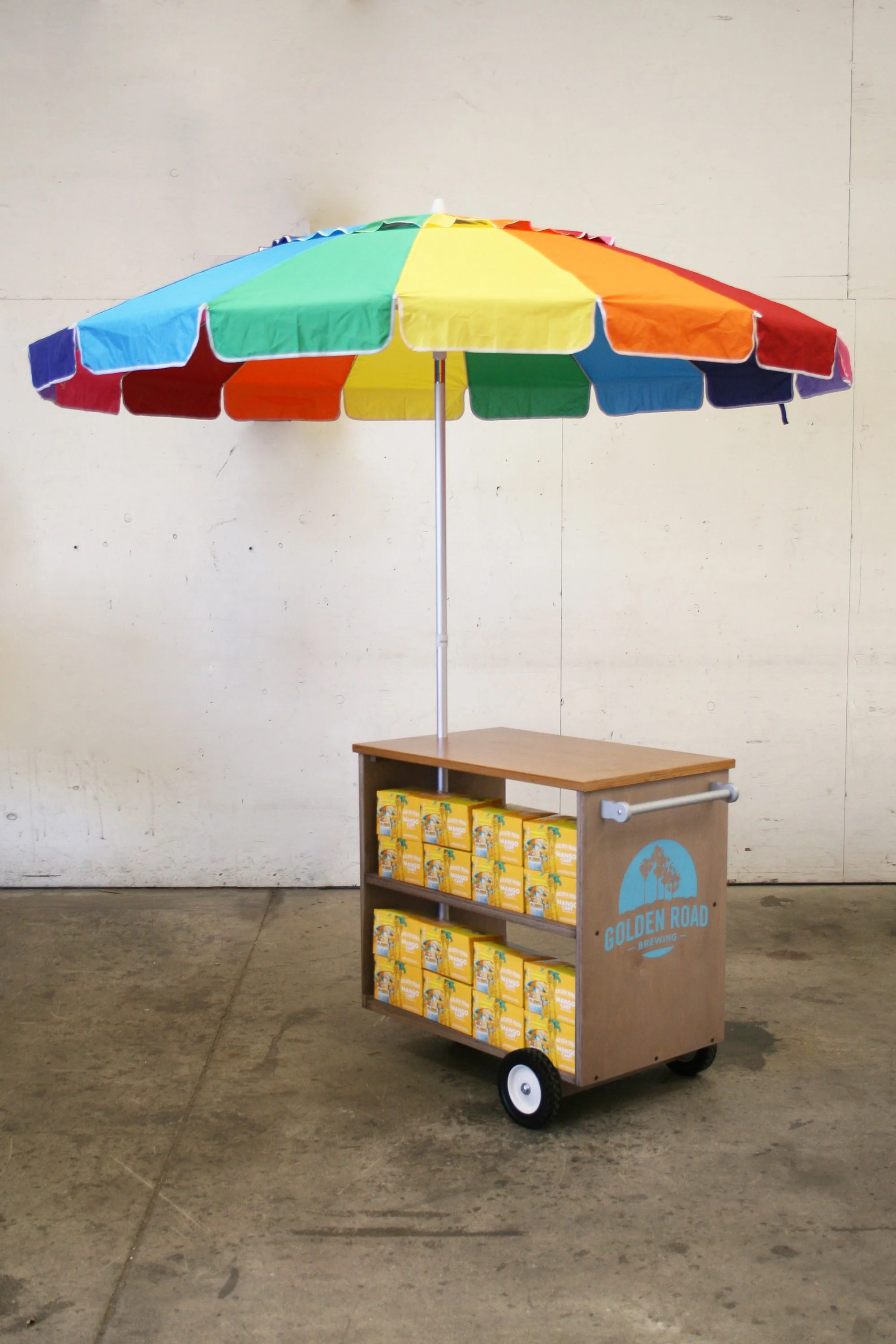 Golden Road Cart open.jpg