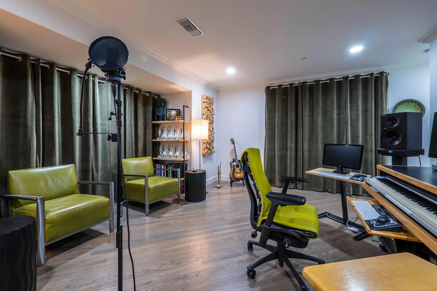 Lee's Writing Room