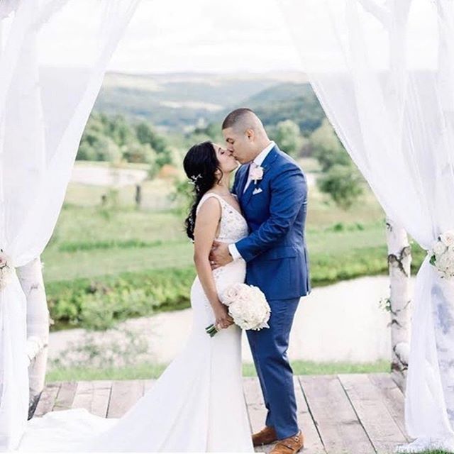 A most perfect day captured by @jennynaimaphotography