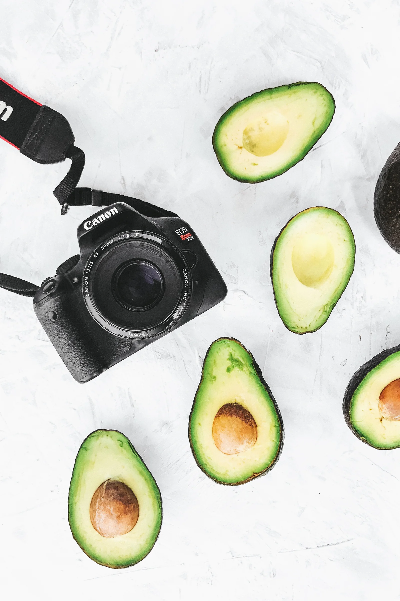 Food Photography / Food Styling / Avocados / Canon Camera / Kelly Fiance Creative
