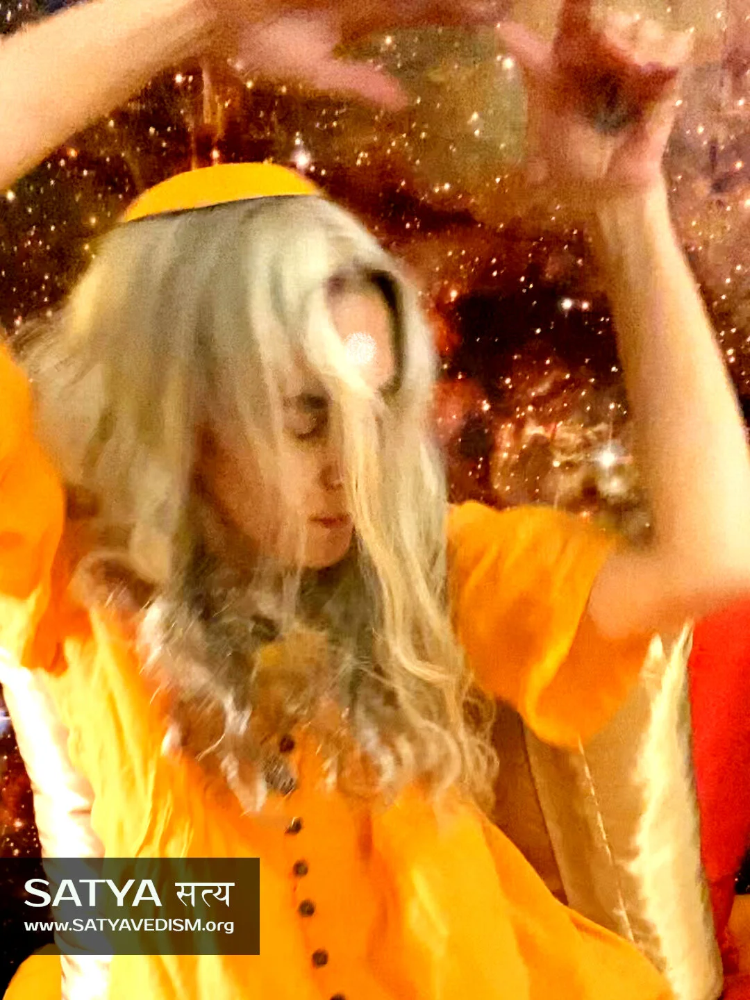 OM_SATYAVATARA_DANCING_PART_2_12.jpg