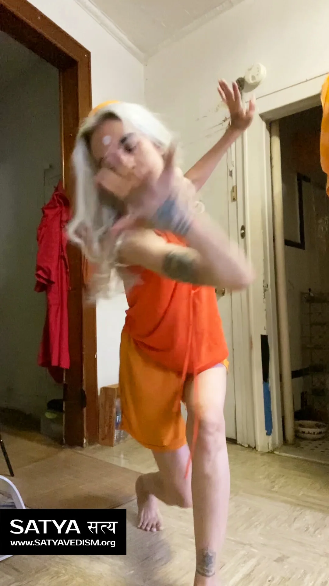 OM_SATYAVATARA_DANCE_001_B.jpg