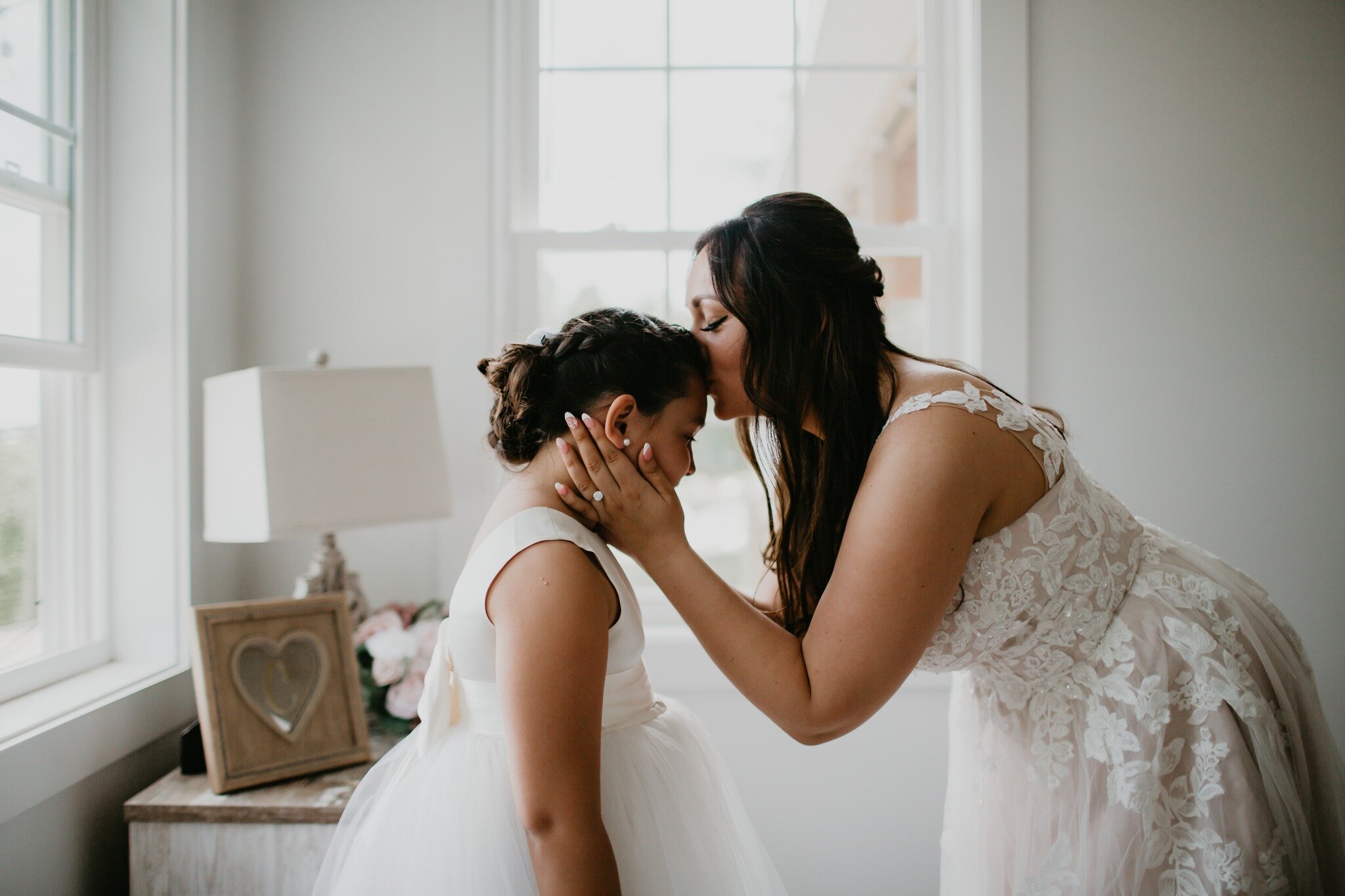 Some moments of Samantha before her ceremony.
.
.
.
.
.
.
.
#PNWBackyardWeddingPhotographer #BayAreaIntimateWeddings #HudsonValleyCandidMoments #NaturalWeddingPhotography #DocumentaryStylePrep #AuthenticGettingReady #ChicHomeCeremonyPhotos #ElegantOu