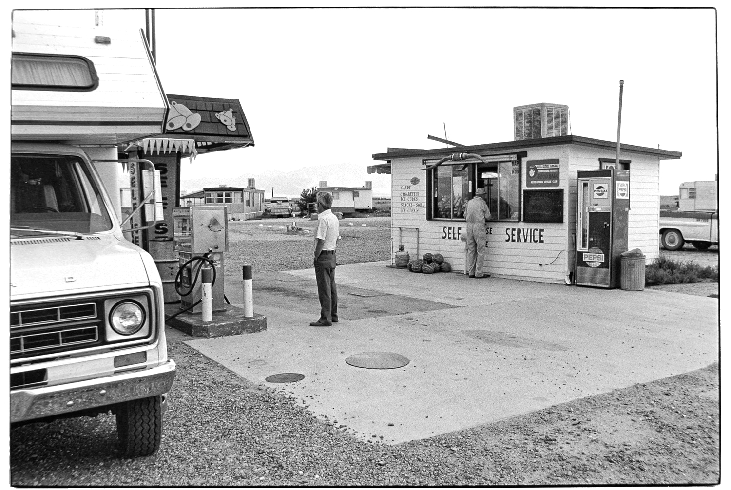 Gas Station-006-2.jpg