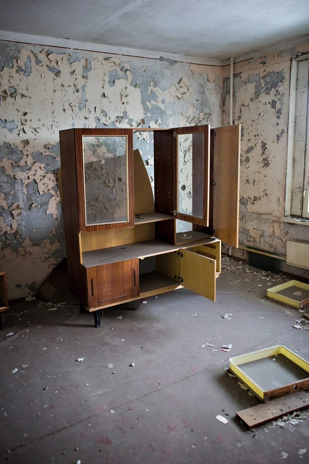 Room furniture in another apartment.