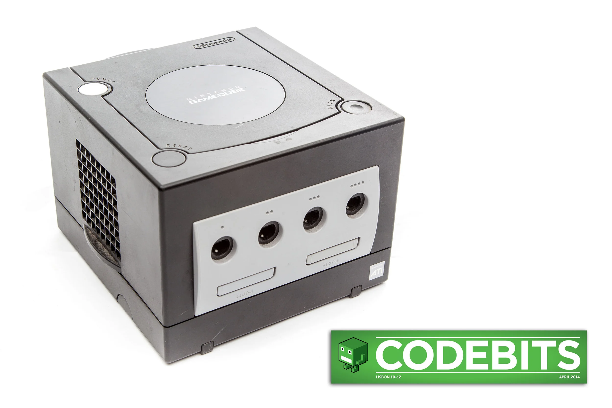 Nintendo_Gamecube.jpg