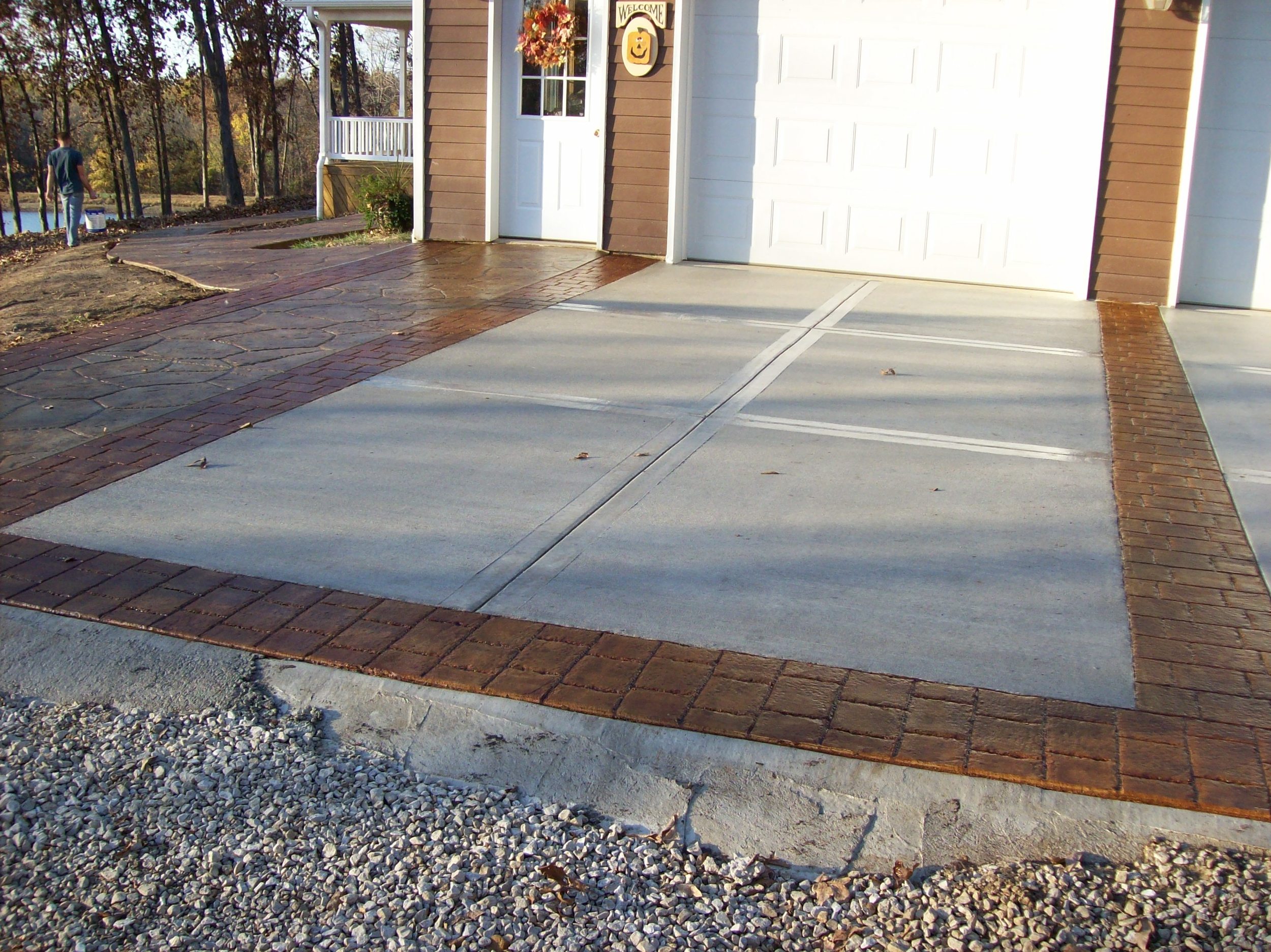 mom and dads driveway 5.jpg