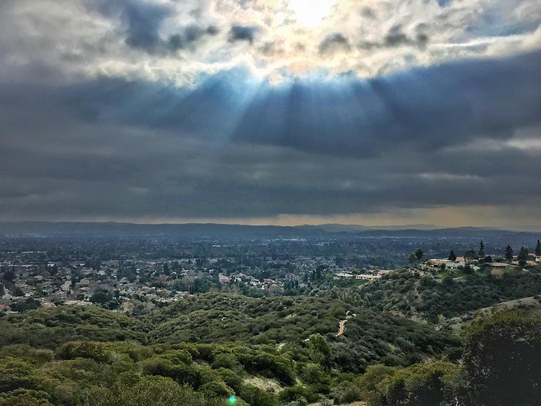 when-the-sun-reaches-his-fingers-though-the-moody-clouds-to-tickle-the-earth-hiking-sky-trailrunning-gooutside-gorgeous-24366_24323223149_o.jpg