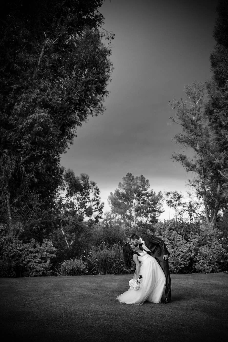 sTehra+James---Woodland-Hills-CC-197.jpg
