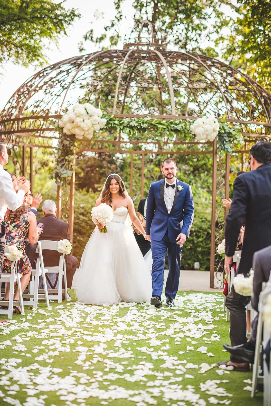 sTehra+James---Woodland-Hills-CC-376.jpg