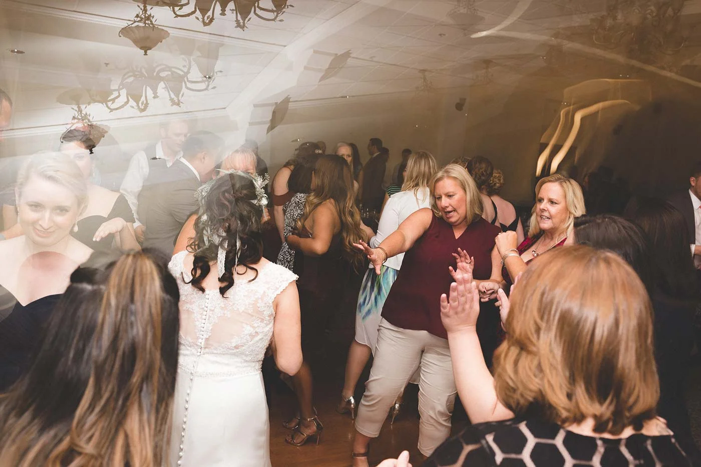sJennifer-+-Scott---Lindley-Scott-House---08-Reception-54.jpg