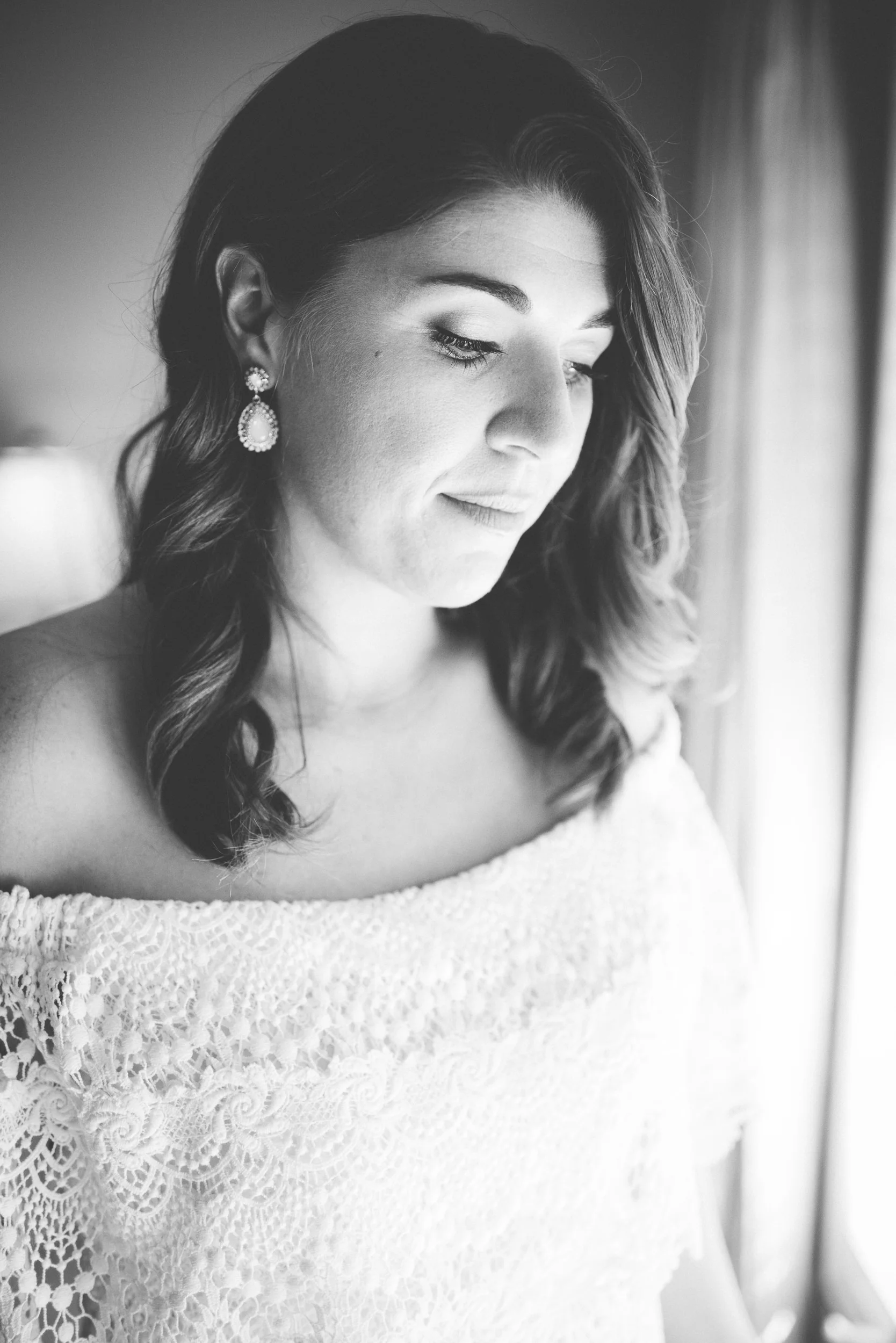 sKatie + Brandon - 01 Getting Ready-28.jpg