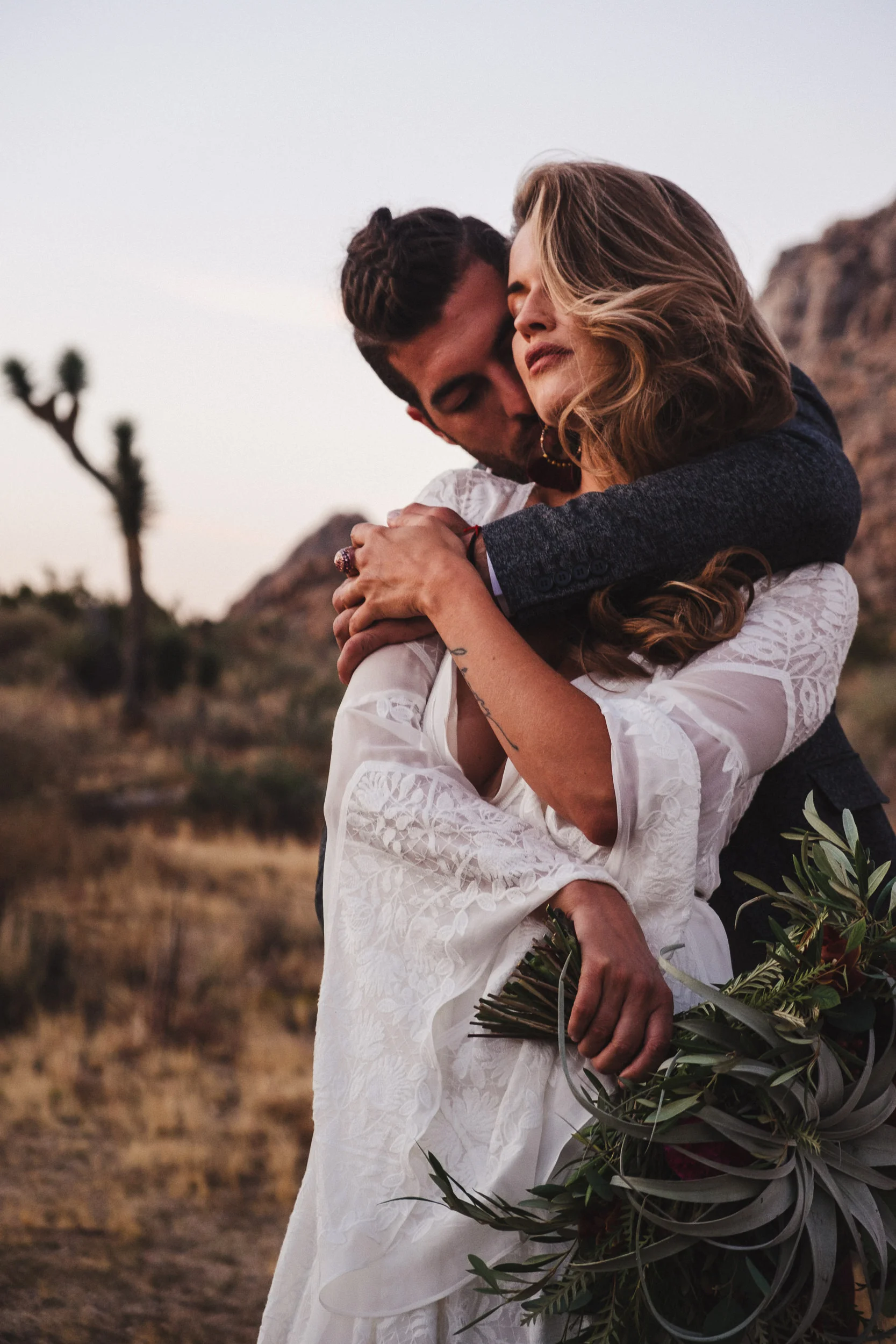sMagdalena + Yoan - Elopement, Joshua Tree CA-21.jpg