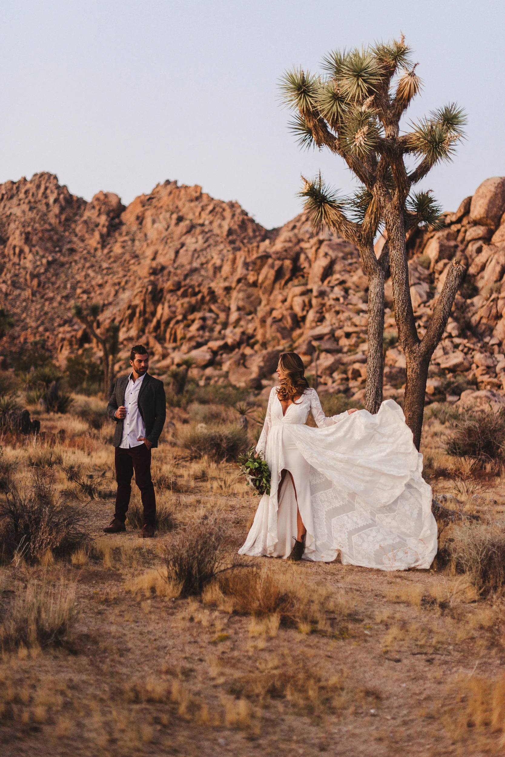 sMagdalena + Yoan - Elopement, Joshua Tree CA-171.jpg