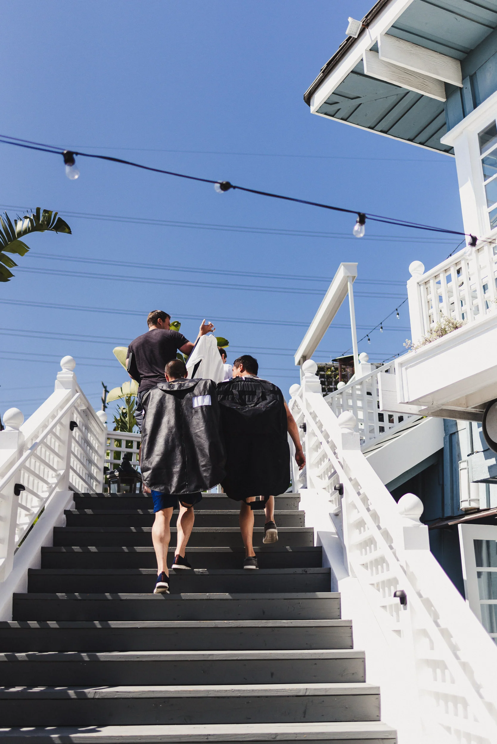 sL + E - Verandas Manhattan Beach - 02 Getting Ready-1.jpg