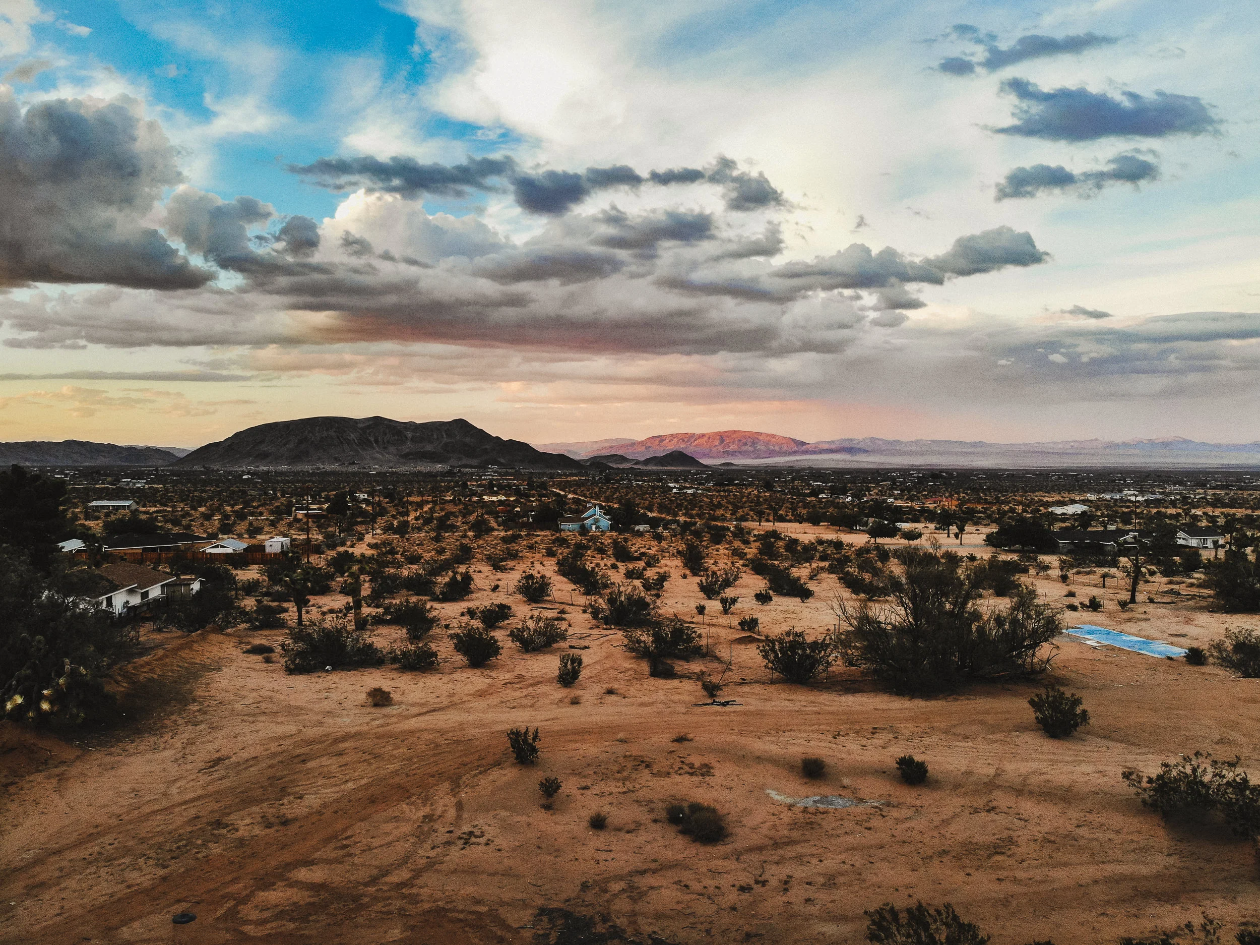 sDesert + Friends-8.jpg