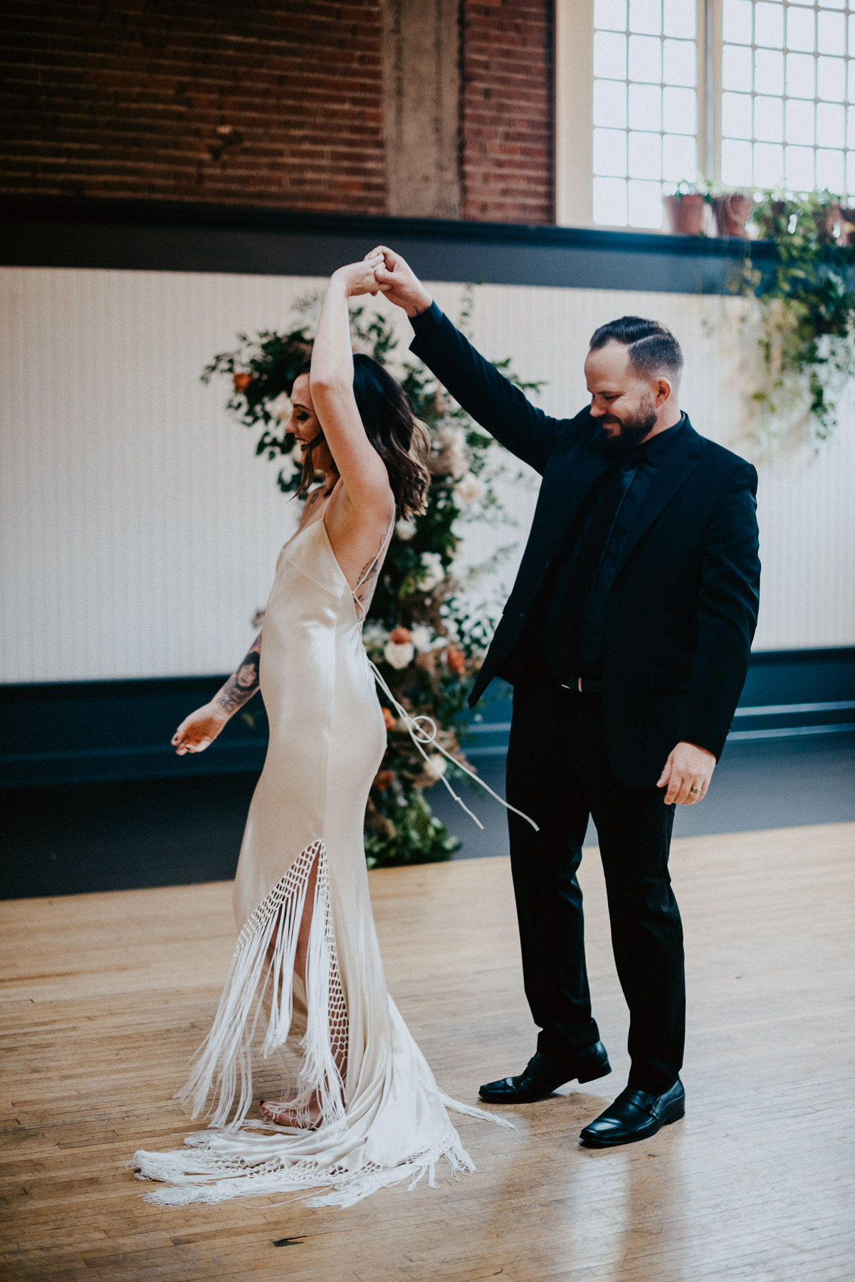 sMaggie + Nathan - Portland Downtown Wedding - IG Vaughntastic-60.jpg