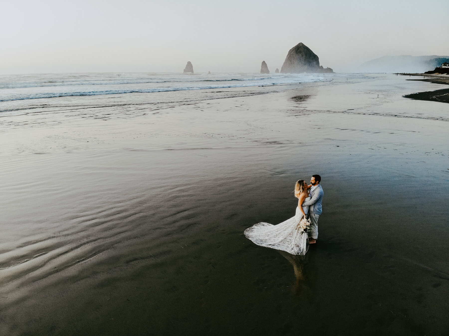 sKendra + Tim - Cannon Beach Oregon Wedding - IG Vaughntastic-93.jpg