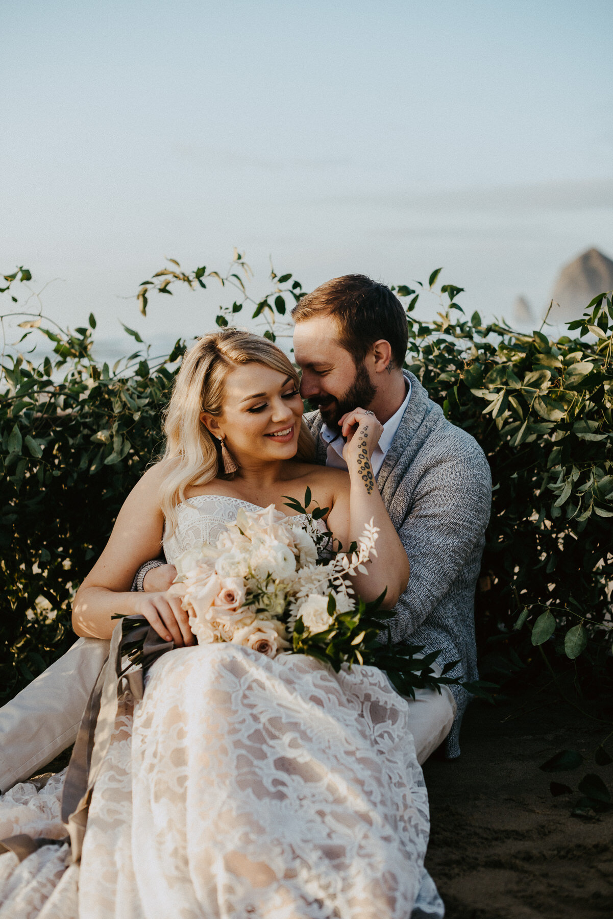 sKendra + Tim - Cannon Beach Oregon Wedding - IG Vaughntastic-126.jpg