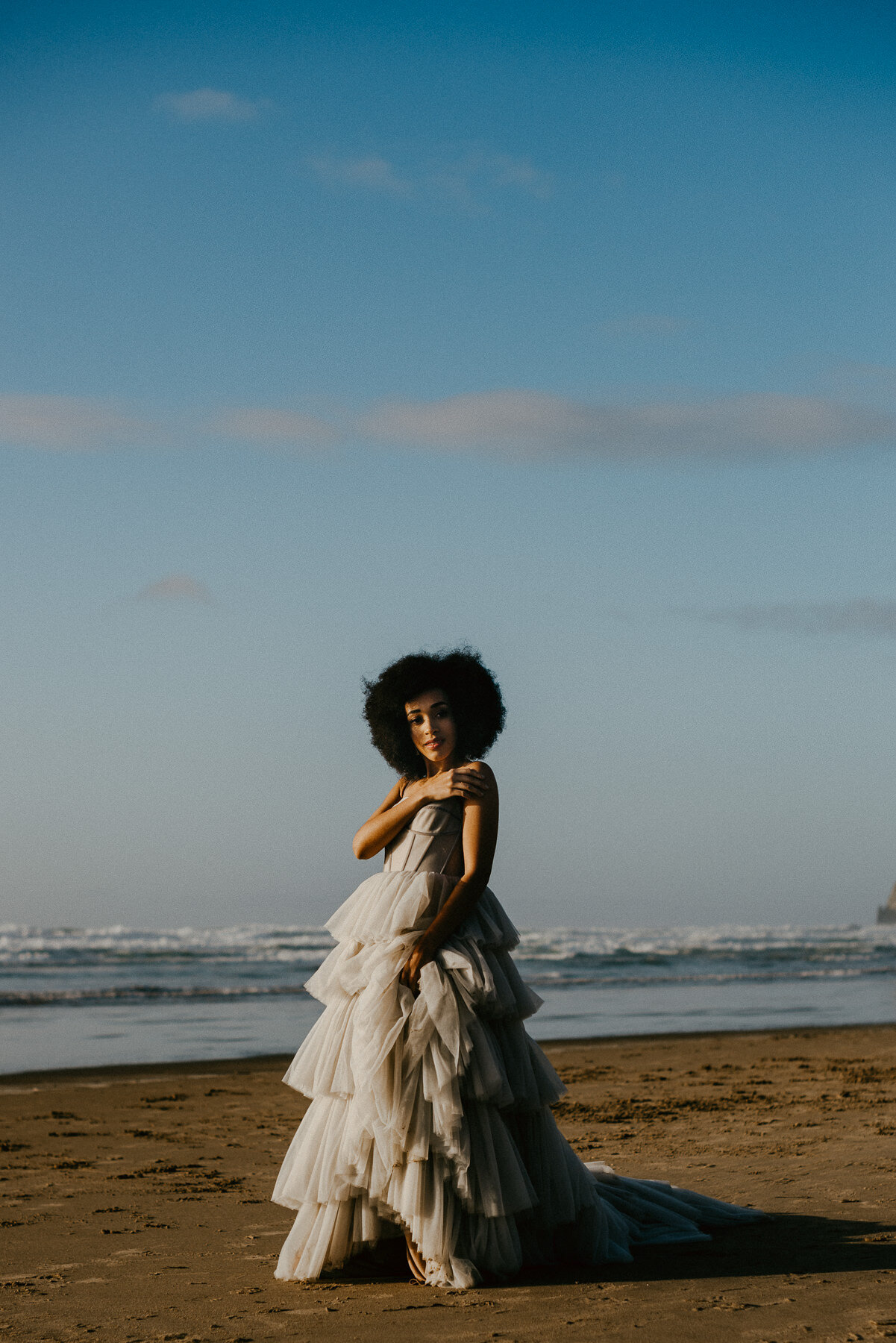 sAmber - Cannon Beach Bridal Editorial - IG Vaughntastic-47.jpg