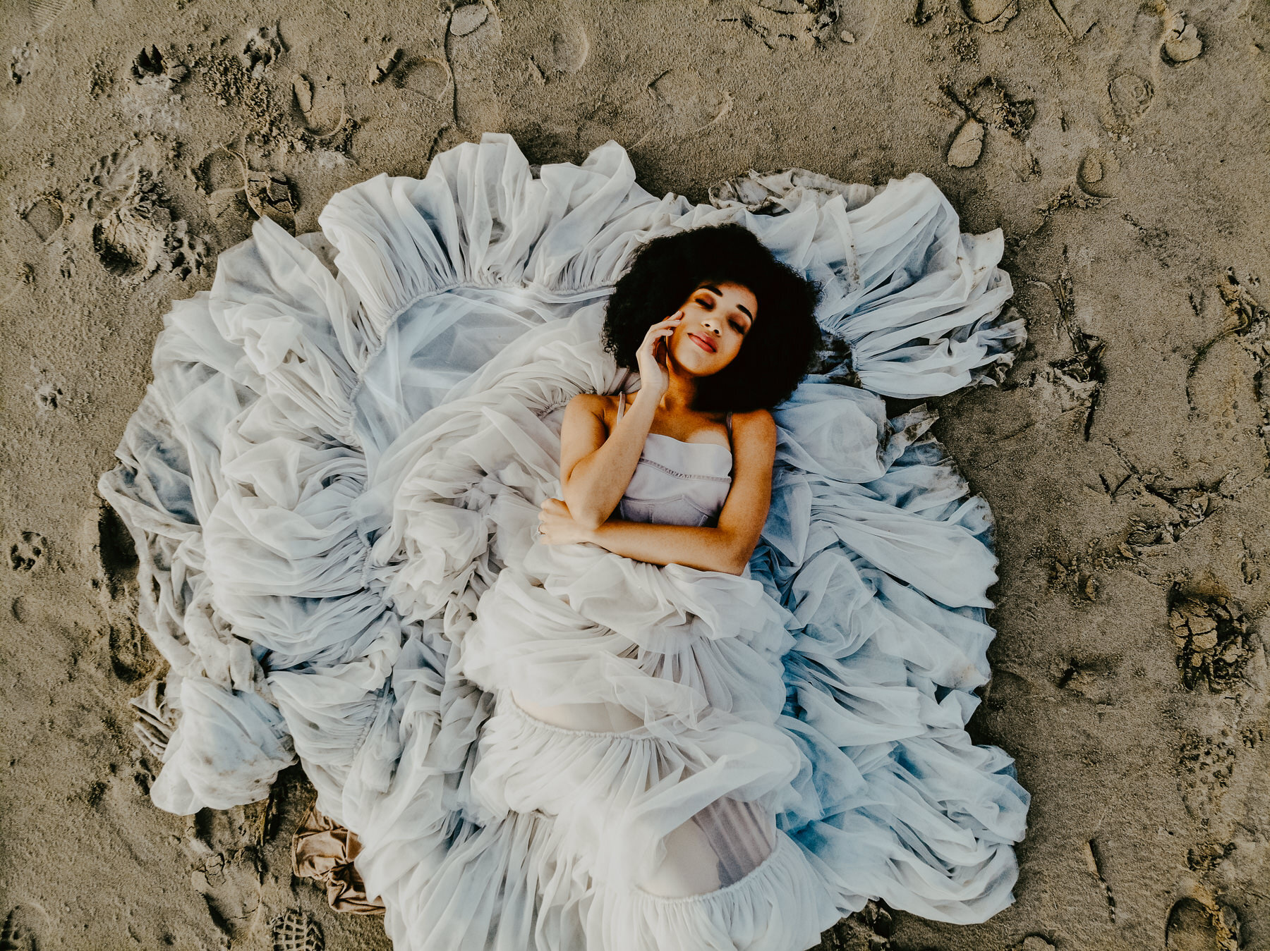 sAmber - Cannon Beach Bridal Editorial - IG Vaughntastic-144.jpg