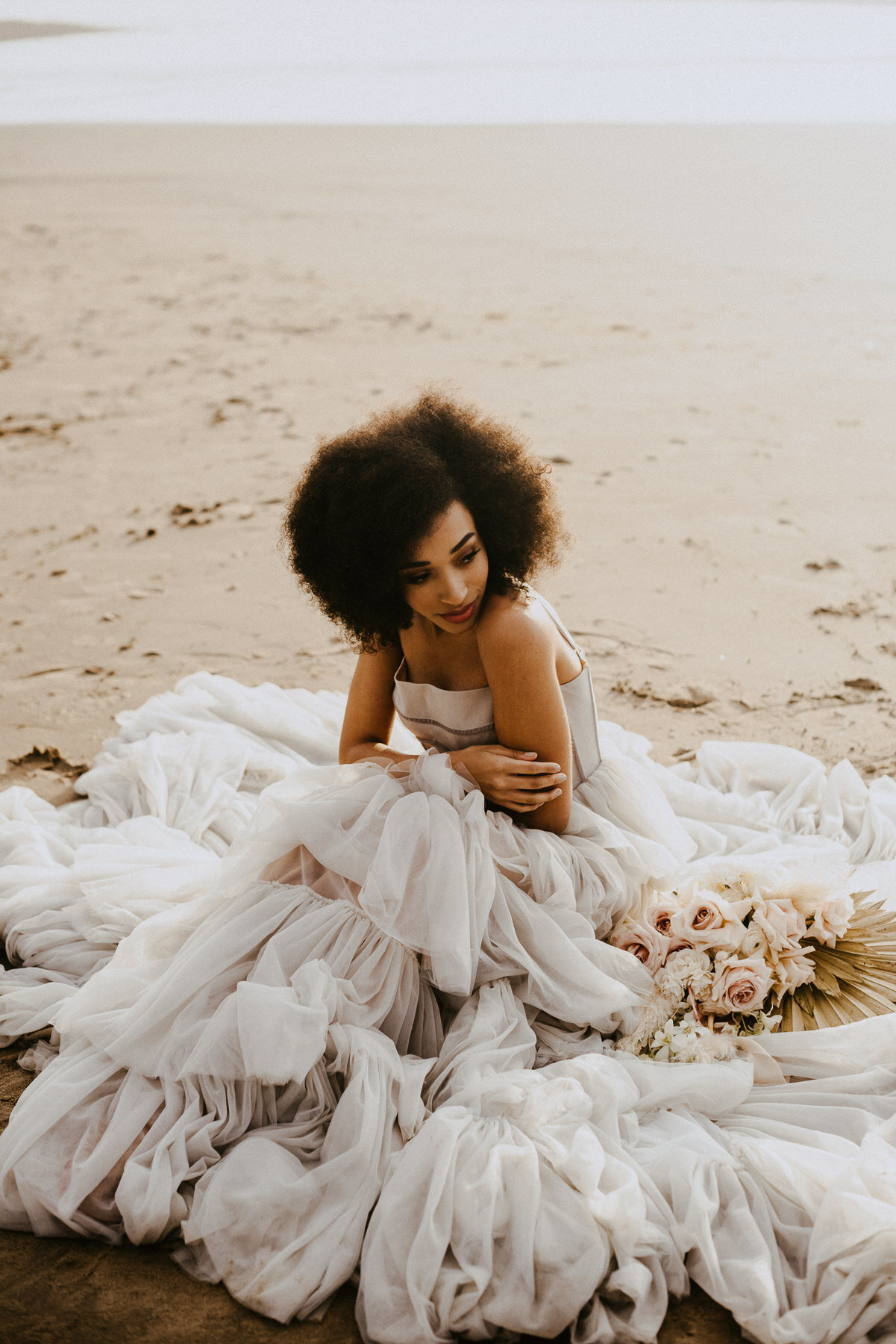 sAmber - Cannon Beach Bridal Editorial - IG Vaughntastic-165.jpg