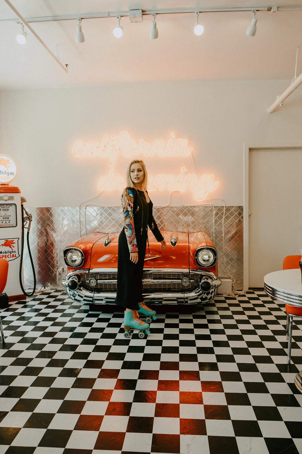 sTGS Diner Sessions - IG Vaughntastic - Hannah-3.jpg