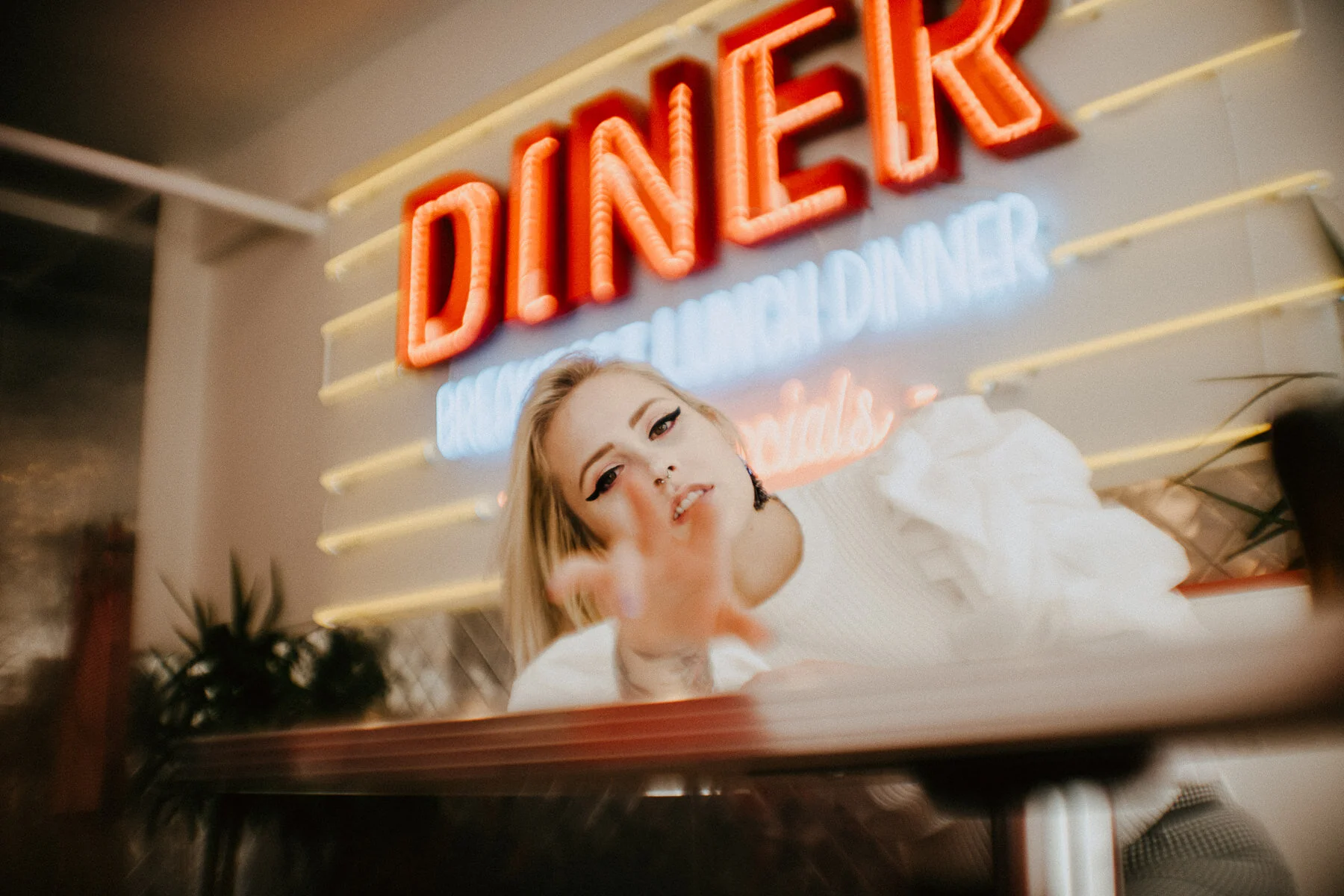 sTGS Diner Sessions - IG Vaughntastic - Hannah-29.jpg