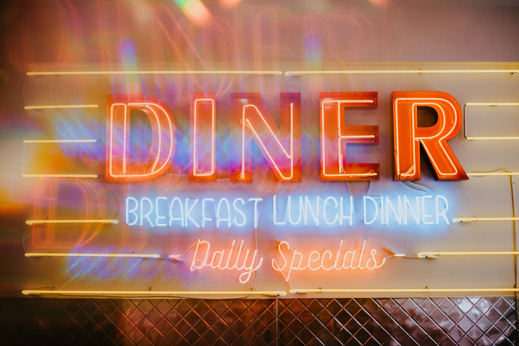 sTGS Diner Sessions - IG Vaughntastic - BTS and Group Shots-10.jpg