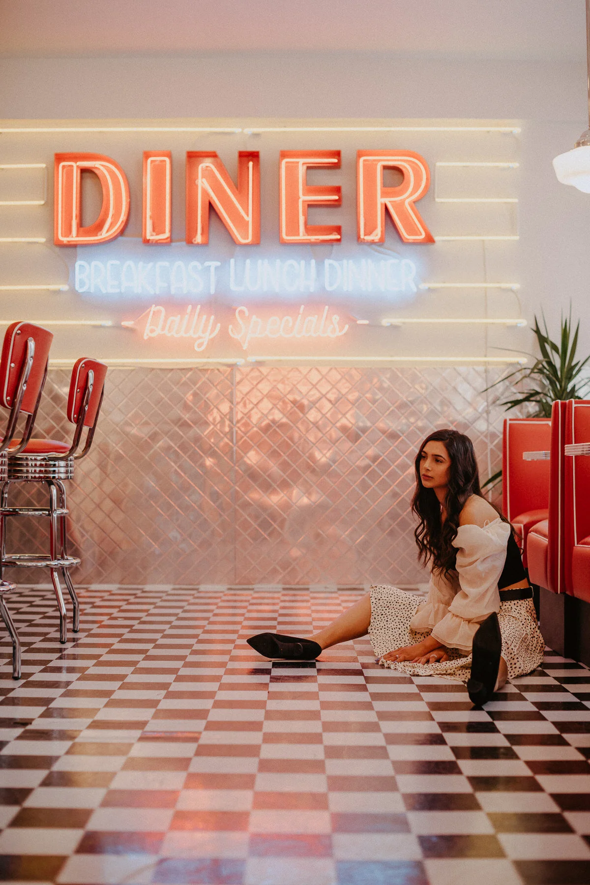 sTGS Diner Sessions - IG Vaughntastic - Zenny-2.jpg