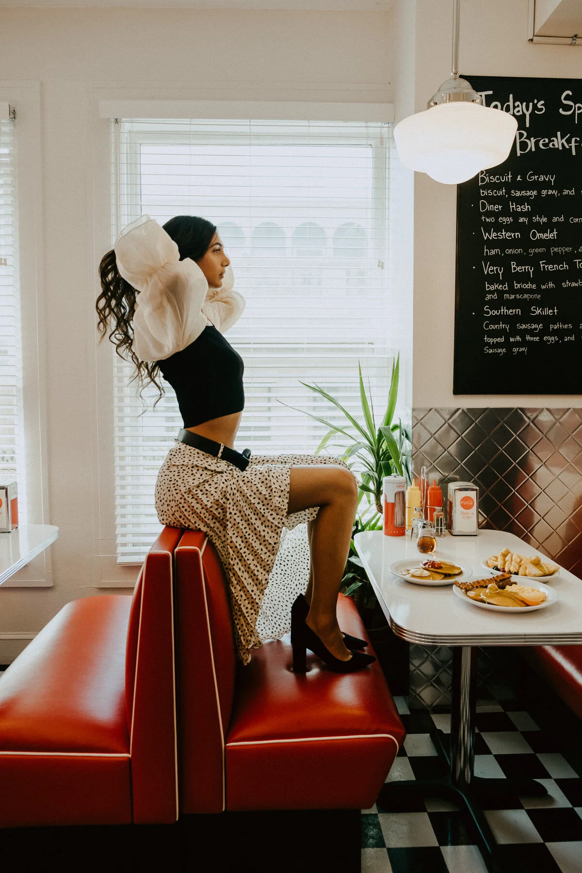 sTGS Diner Sessions - IG Vaughntastic - Zenny-20.jpg