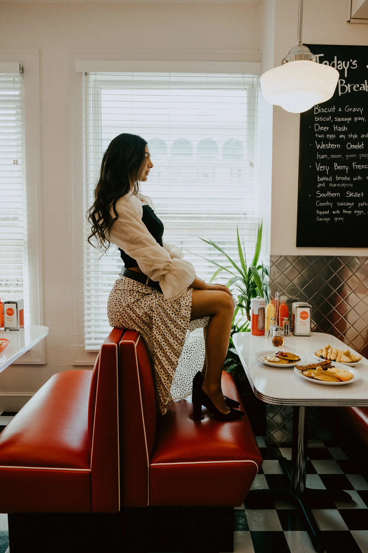 sTGS Diner Sessions - IG Vaughntastic - Zenny-21.jpg