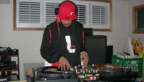HOUSEPARTYVibes.jpg