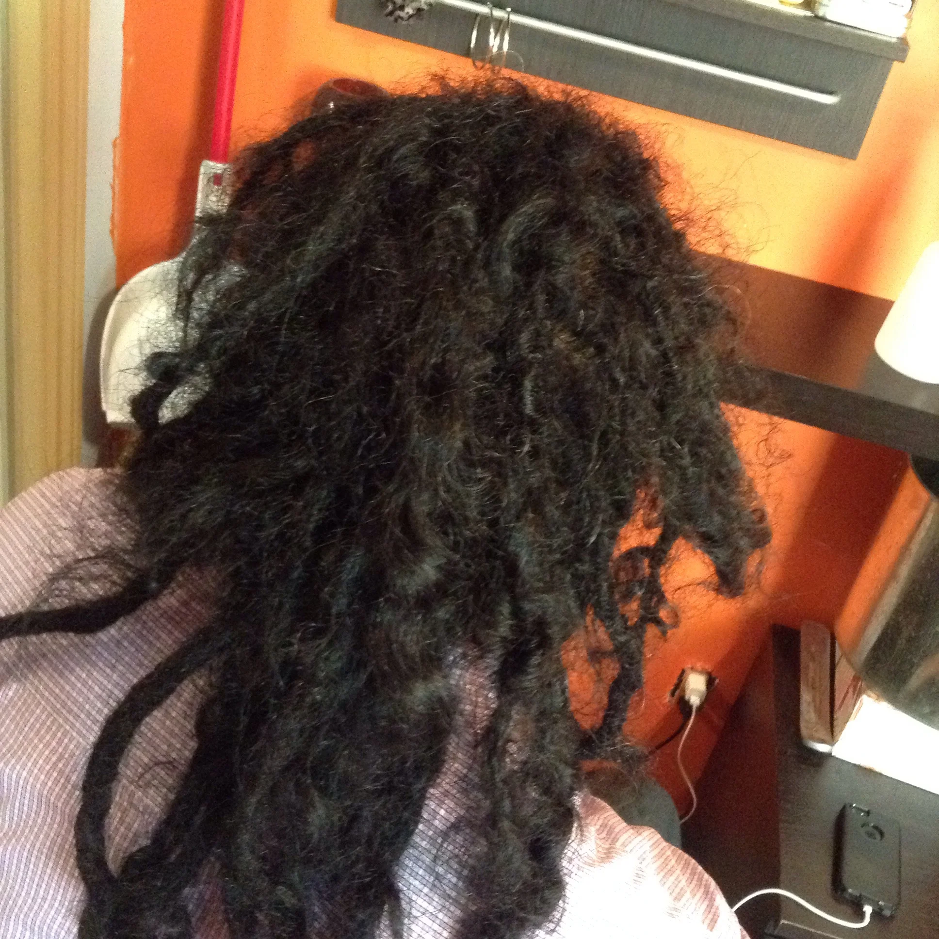 MIXED-RACE CLIENT WITH UNRAVELING LOCS