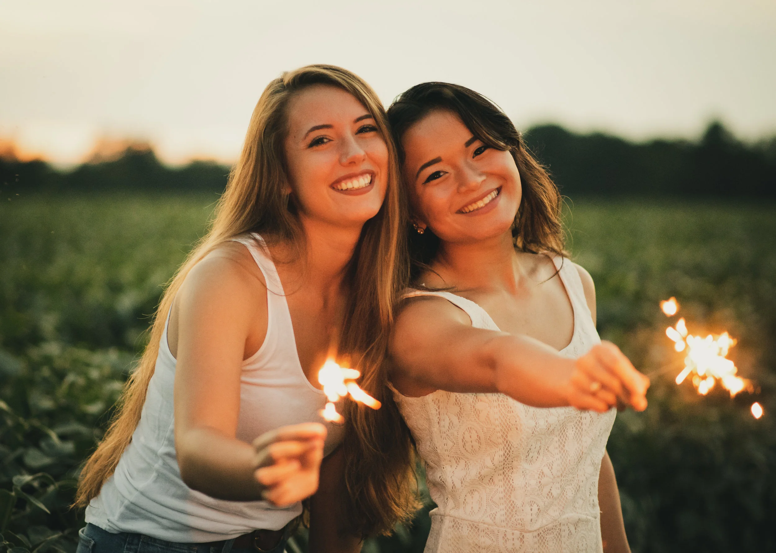 Sunsets_And_Sparklers-10.jpg