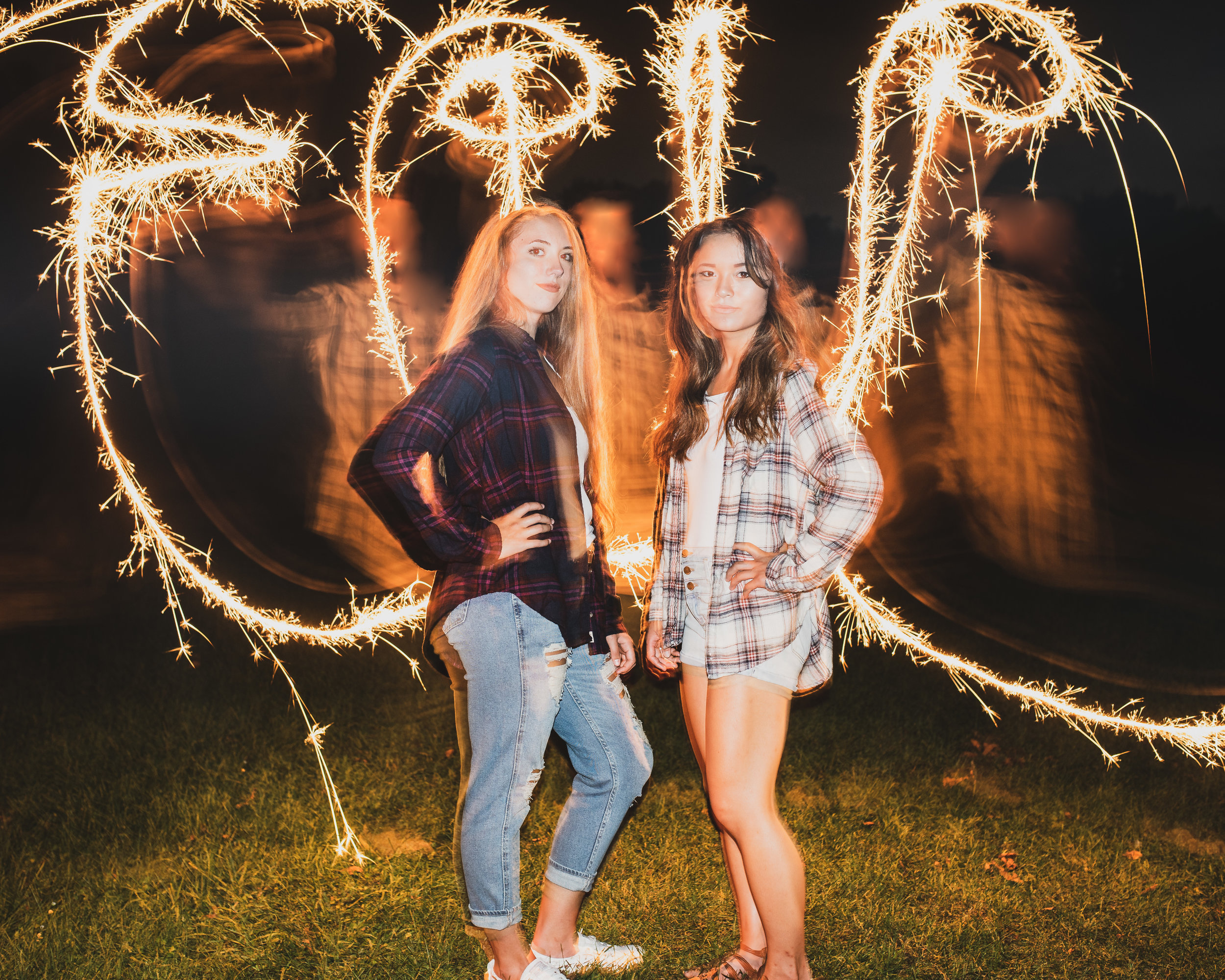 Sunsets_And_Sparklers-25.jpg