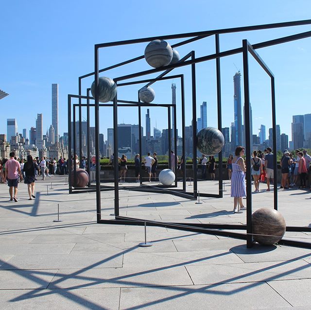 rooftop @metmuseum 🌎 
#nyc #ny #art #manhattan #sculpture The Rooftop Garden at the Metropolitan Museum of Art featuring artist Alicja Kwade&rsquo;s @alicjakwade Parapivot&rdquo; #newyork #newyorkcity #artist #museum #summer #garden finally made it 
