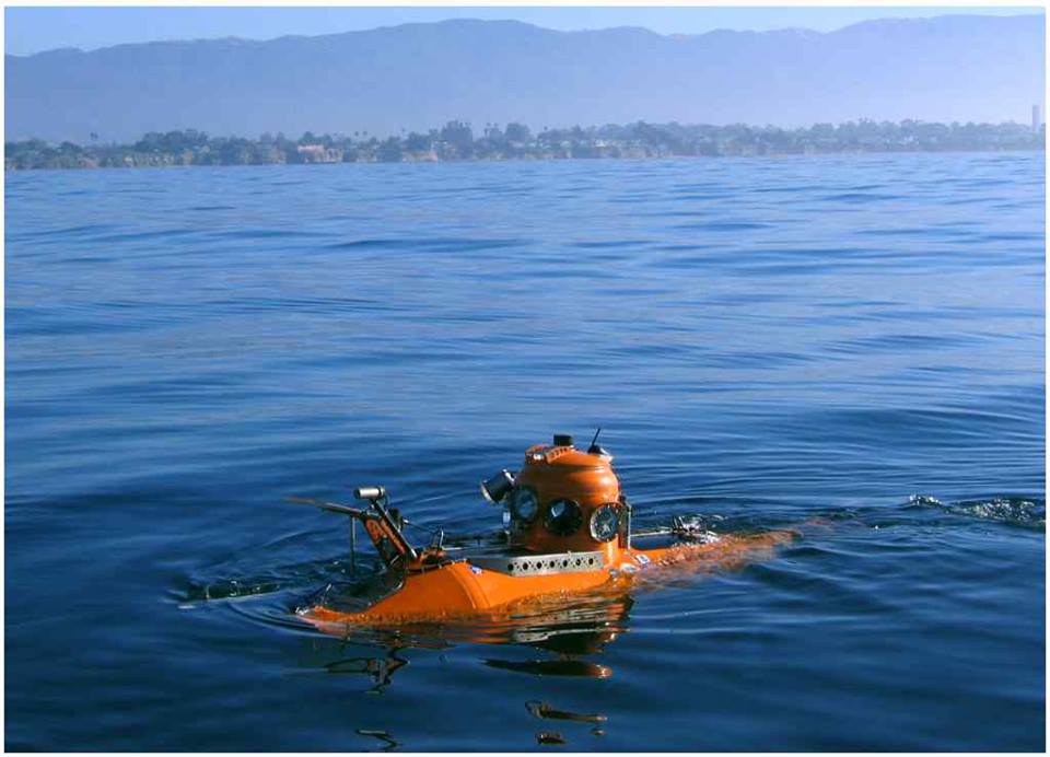 Delta submersible off Carmel, CA 2007