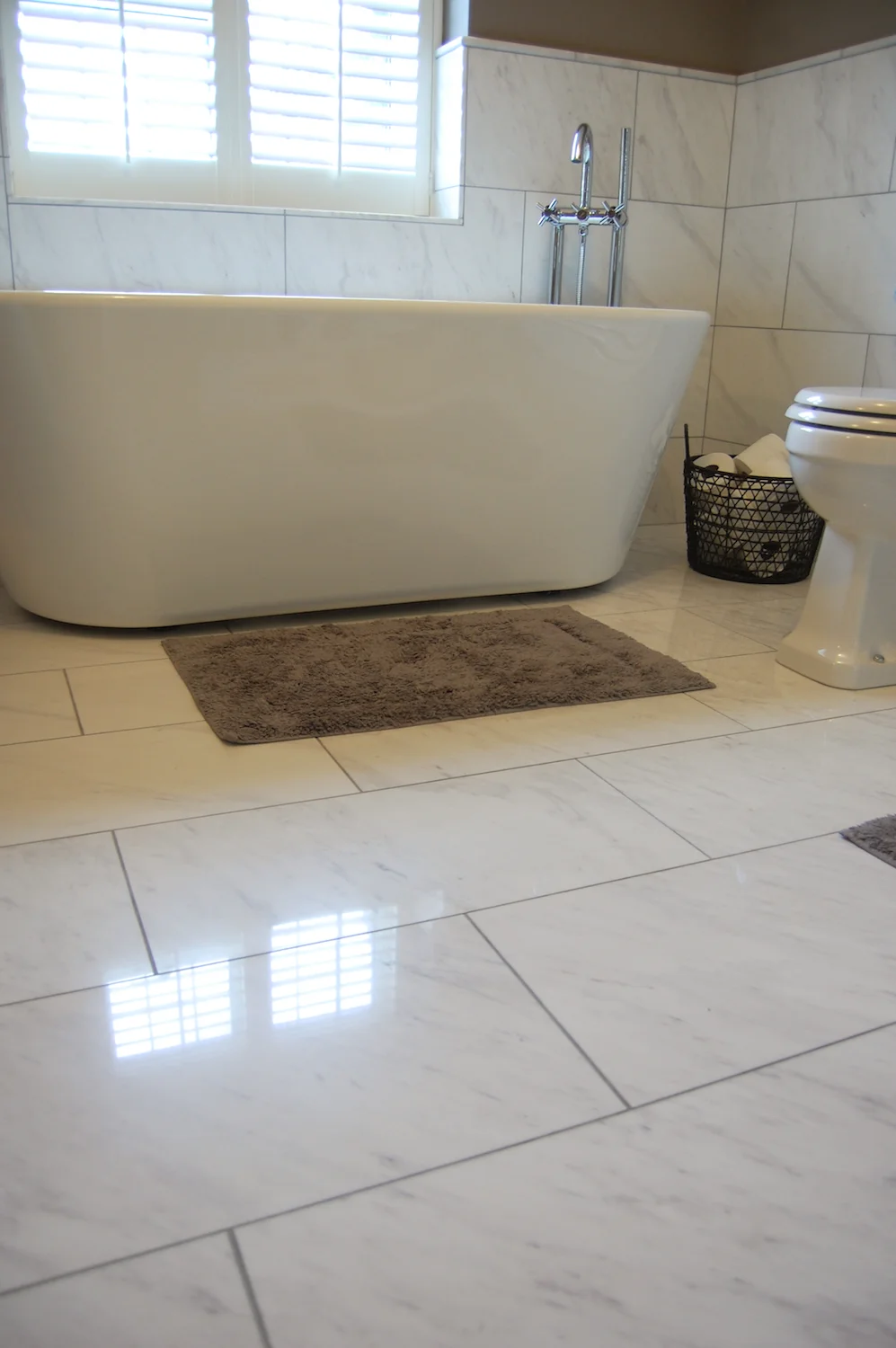 Marble bathroom refurbishment in Fetcham Surrey 2.jpg