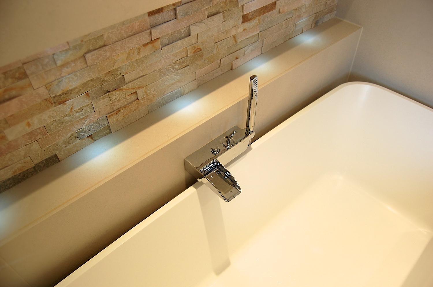 Bathroom Farnham - 3.jpg