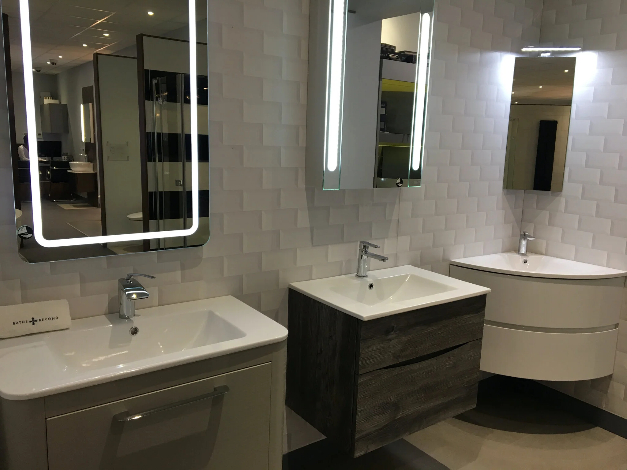 Mirrors on Display - 3.jpeg