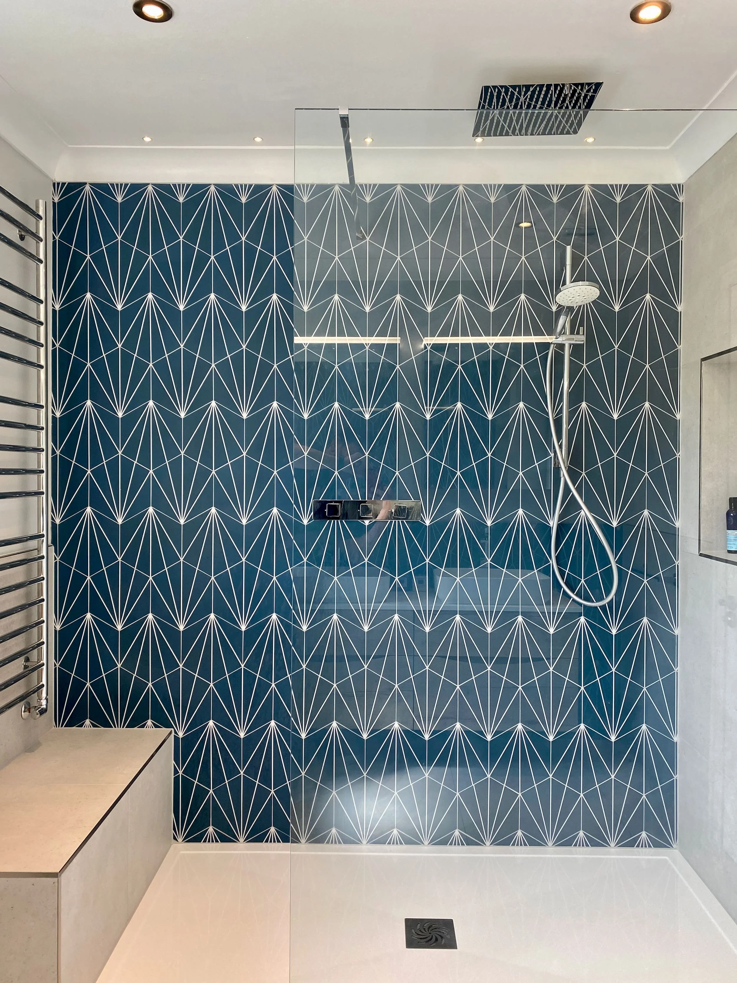 Large En-Suite Bathroom Finchampstead Berkshire - 8.jpeg