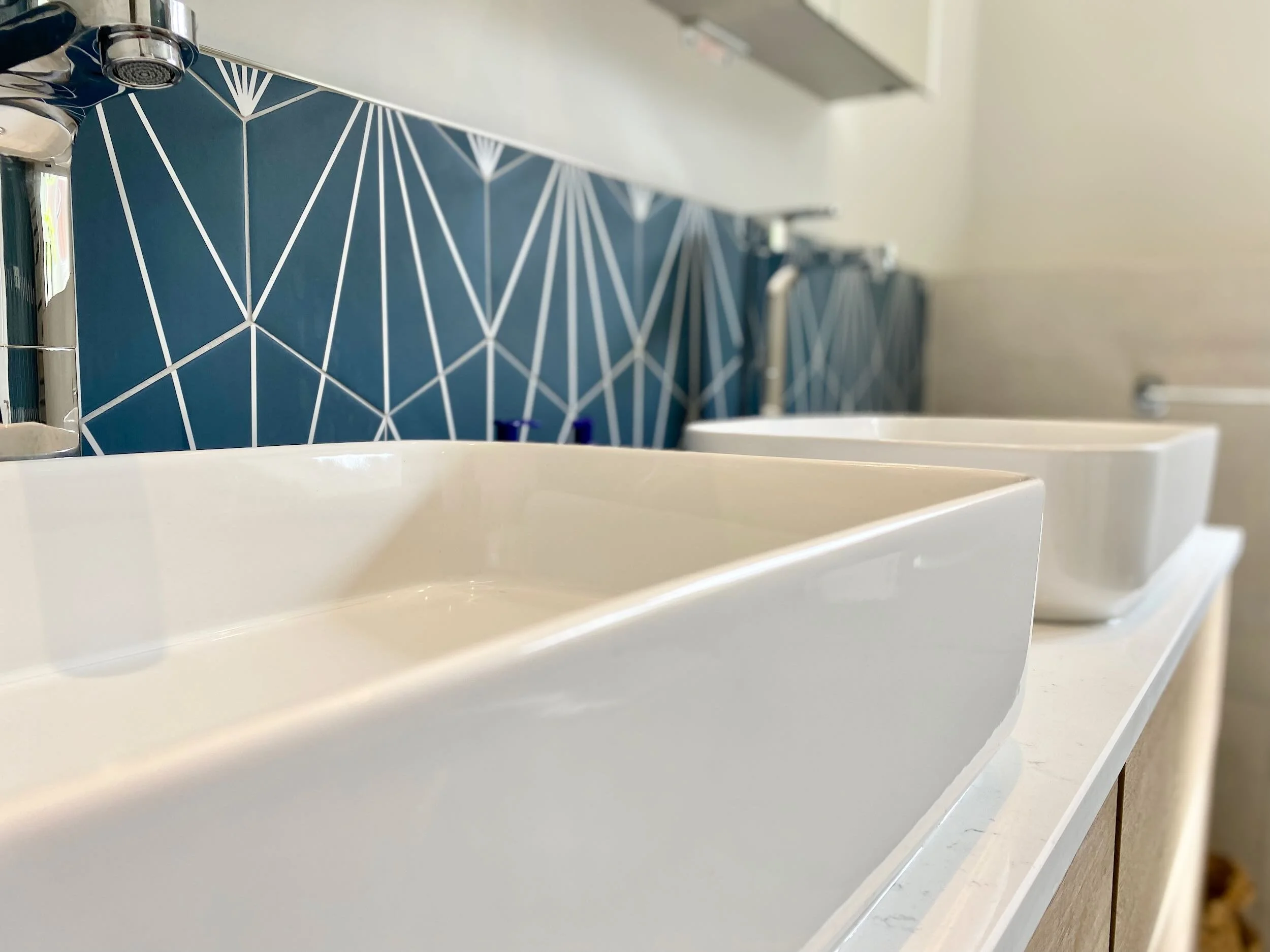 Large En-Suite Bathroom Finchampstead Berkshire - 4.jpeg