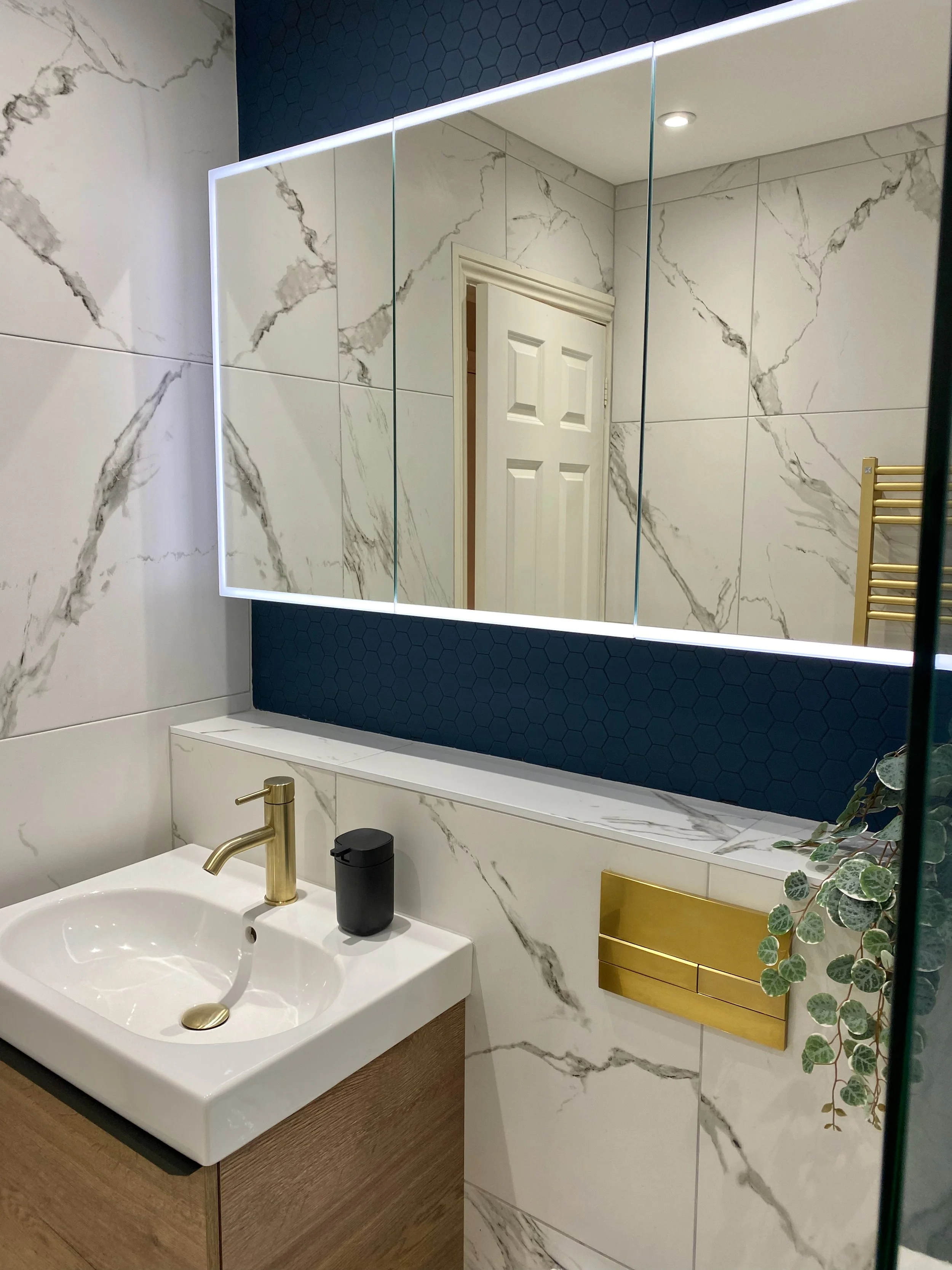 Family Bathroom Design & Supply in Sandhurst - 7.jpeg
