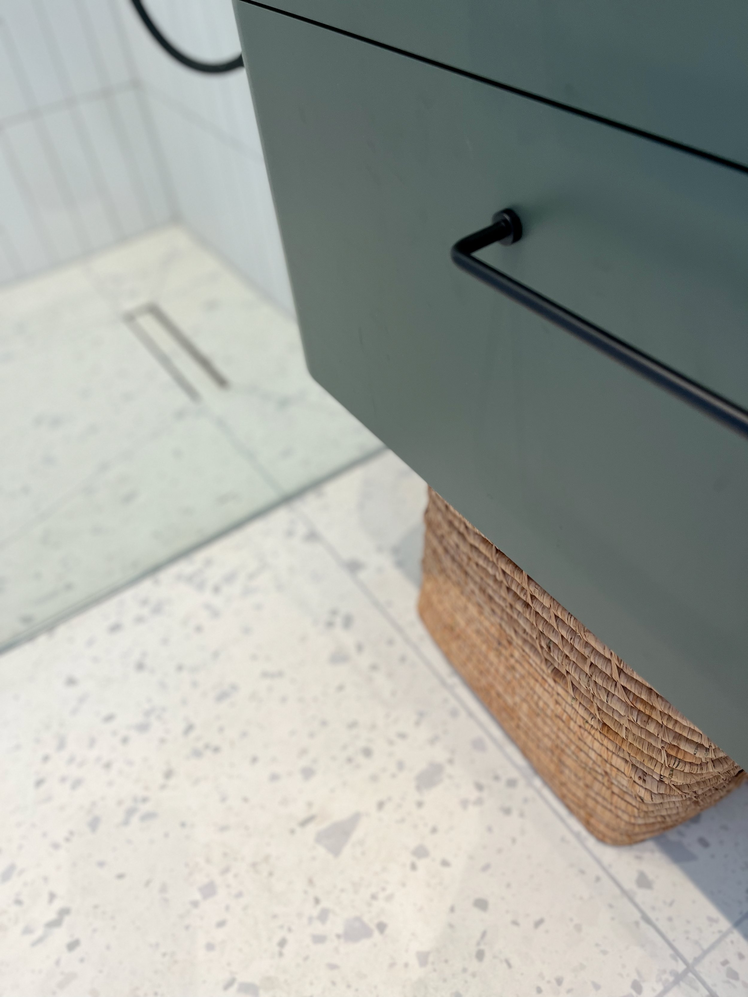 White terrazzo bathroom design in Brentford - 14.jpeg