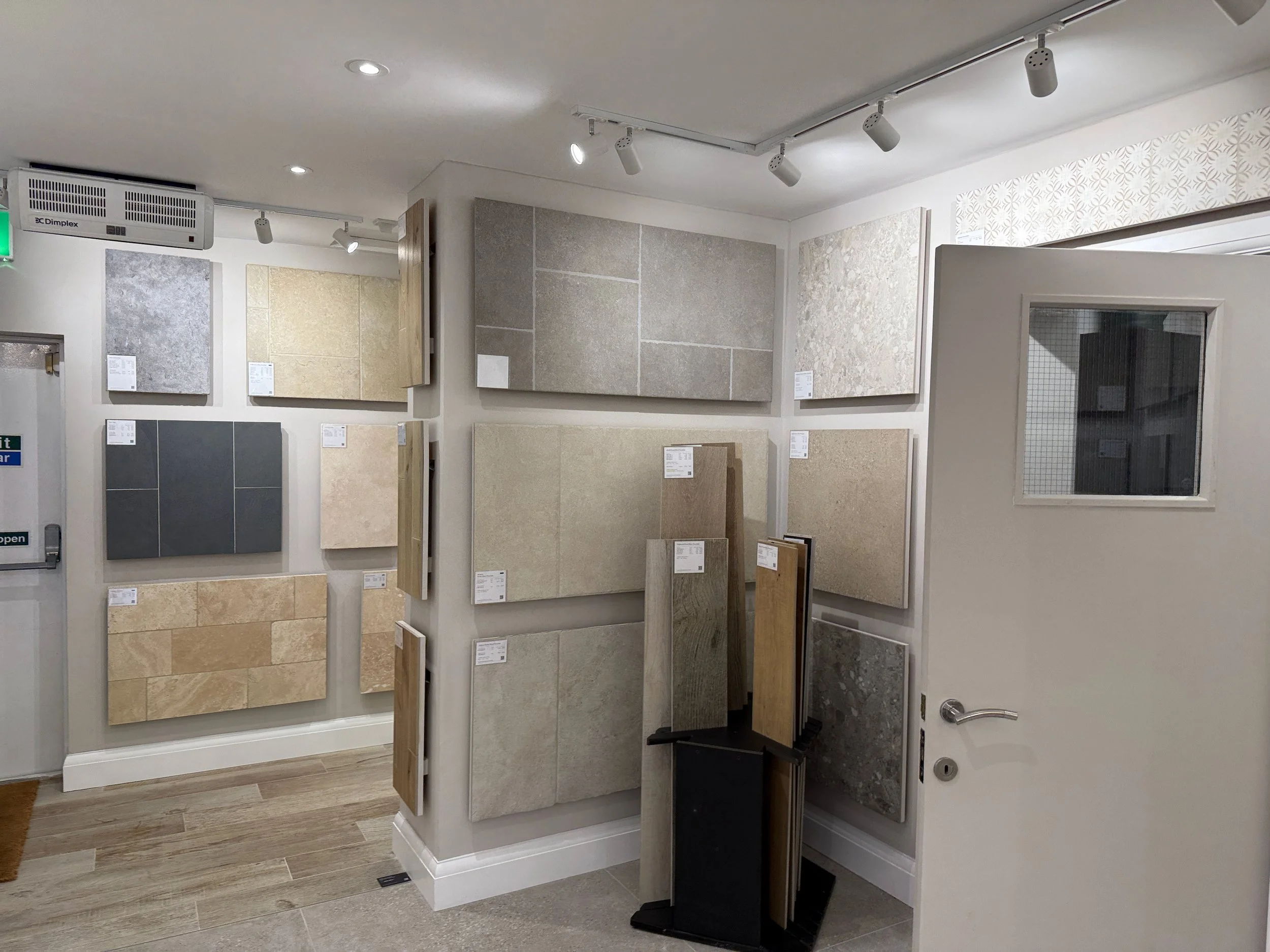 Mandarin Stone Weybridge Tile Shop - 68.jpeg