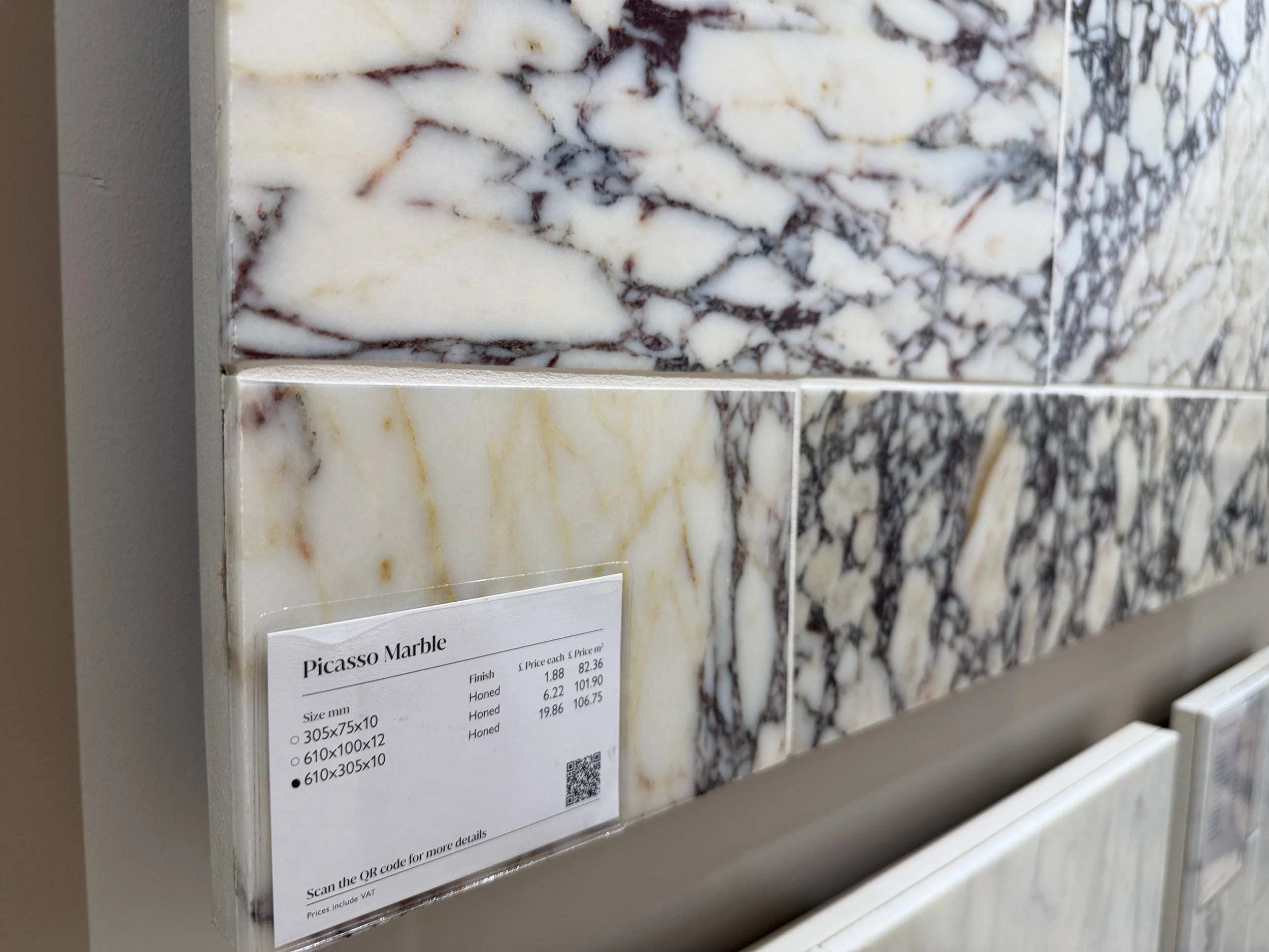 Mandarin Stone Weybridge Tile Shop - 79.jpeg