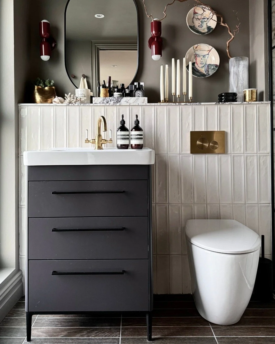 Contrasting bathroom design and installation Teddington.jpg